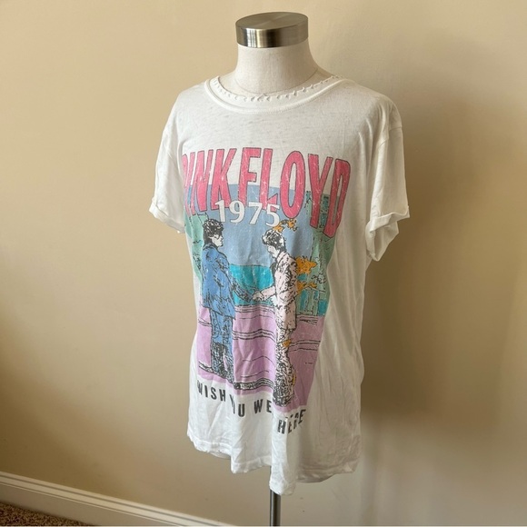New! Recycled karma Pink Floyd graphic tee 13765 - Picture 6 of 9